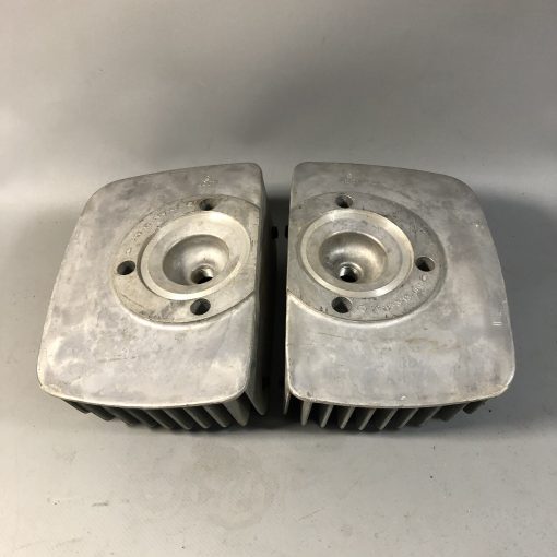 633-13-061+066 Zylinderkopf JAWA 350/634 links+rechts (1 Paar)-2