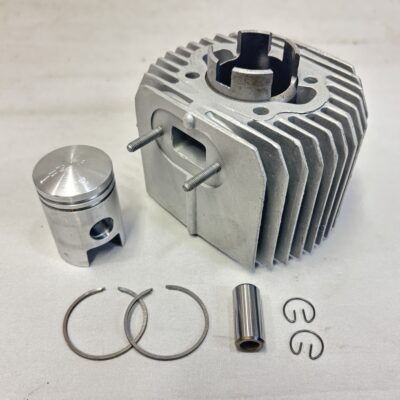 Zylinder mit Kolben JAWA 50 (ohne Passhülse 3.Schliff)